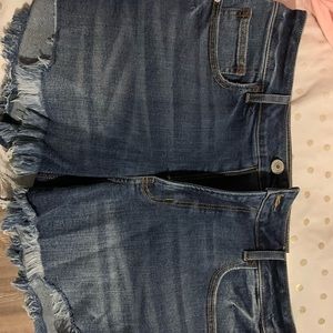 American Eagle Tomgirl MIDI Shorts